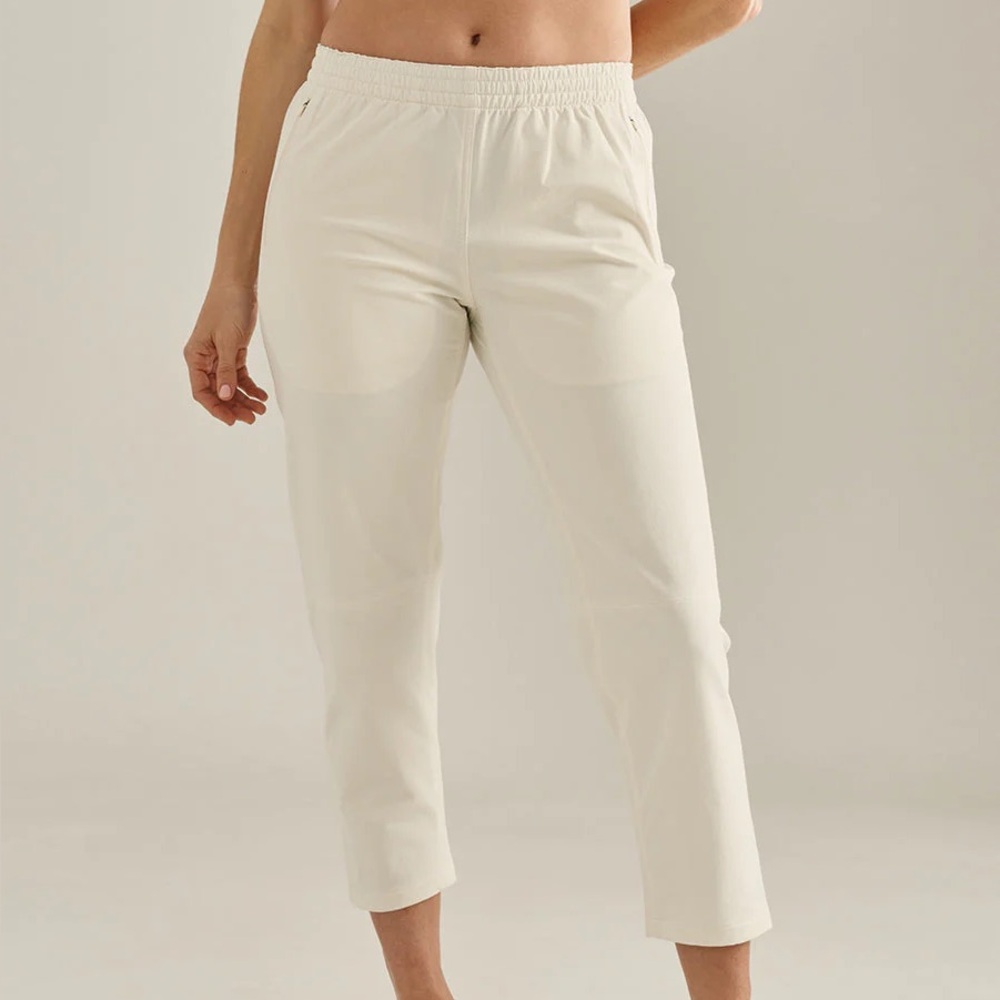 Outdoor Voices RecTrek 26" Pant in Bone